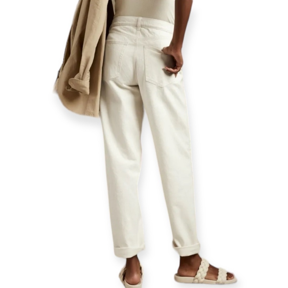 BANANA REPUBLIC Mid Rise Loose Fit High Rise Stovepipe Ivory Jeans Size 33 NEW